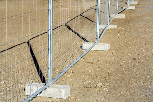 Fence Rental Pittsford workers